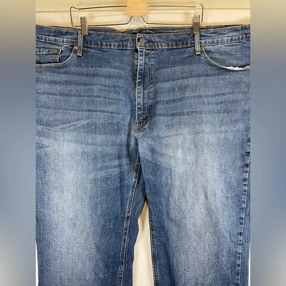 Levi’s 541 Athletic Fit Jeans Mens 52x29 Blue Stretch Tapered Denim